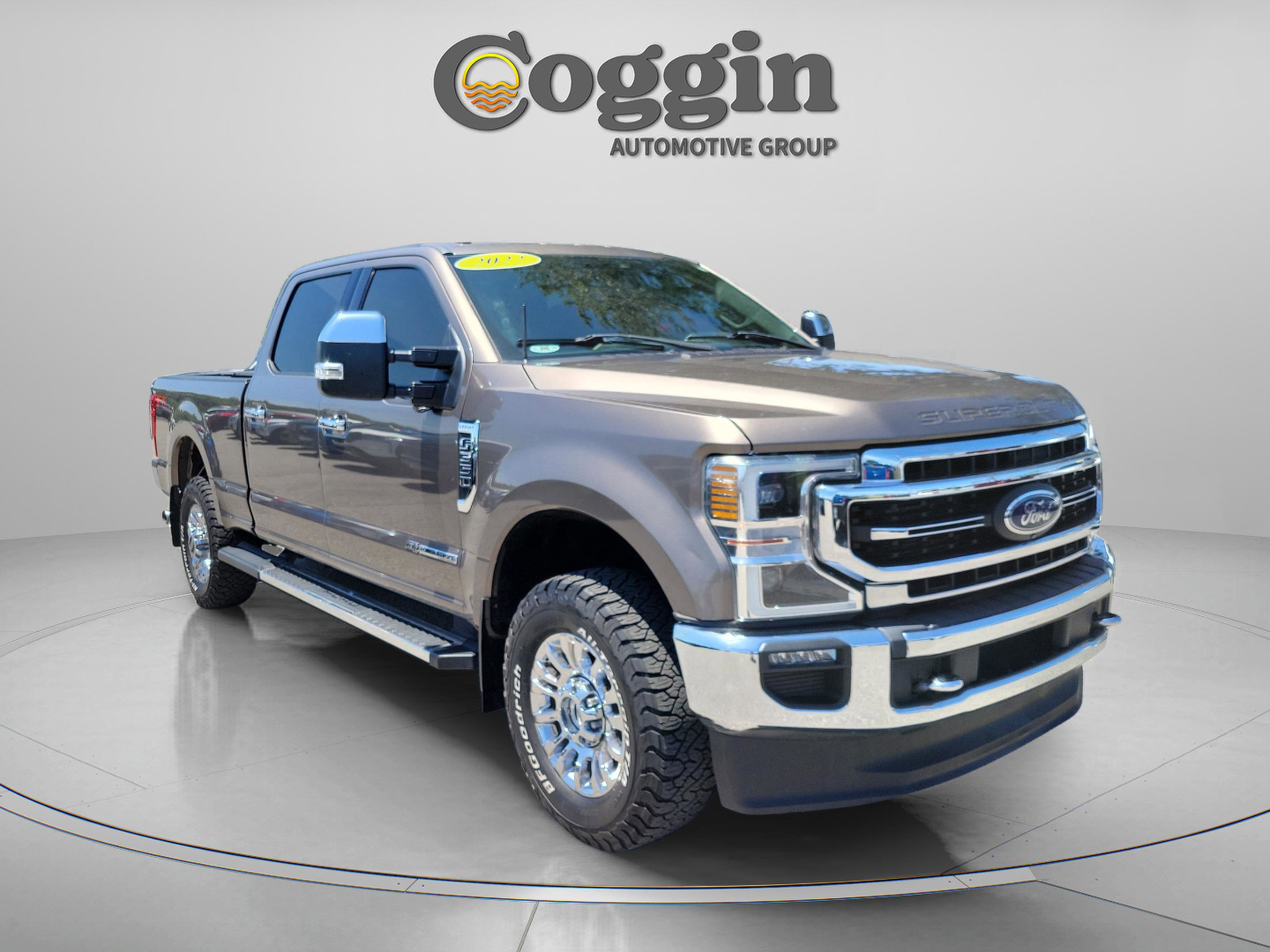 Certified 2022 Ford F350 Lariat w/ Lariat Ultimate Package AWD/4WD image 4