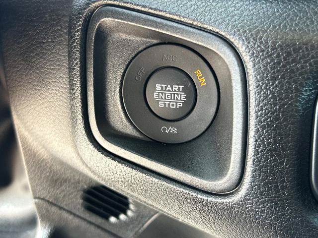 Used 2024 Jeep Wrangler Unlimited Sport AWD/4WD image 29