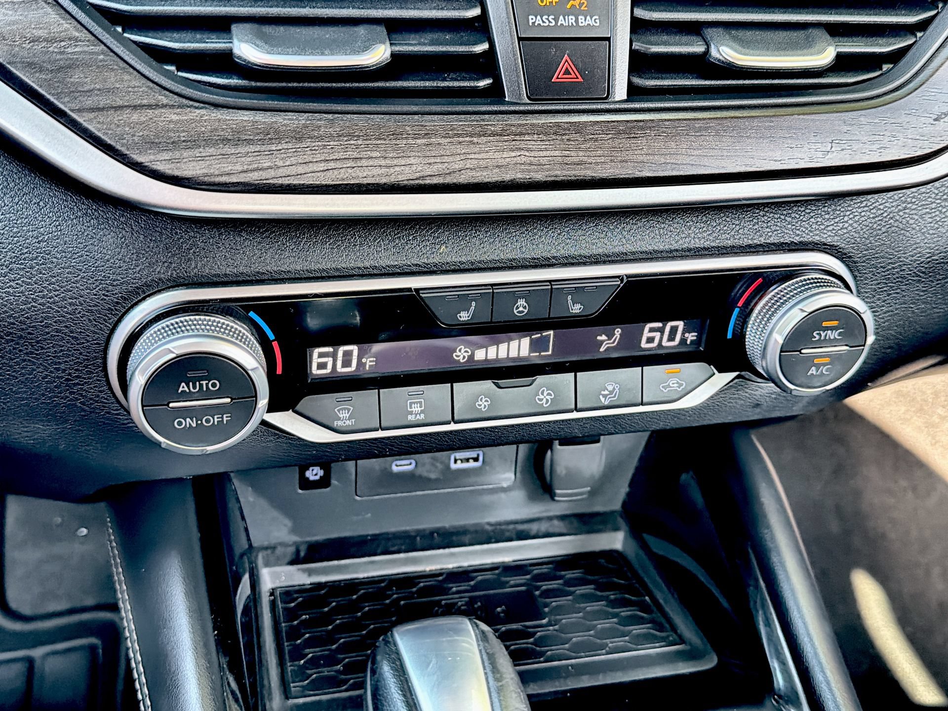 Used 2023 Nissan Altima 2.5 SL FWD image 19