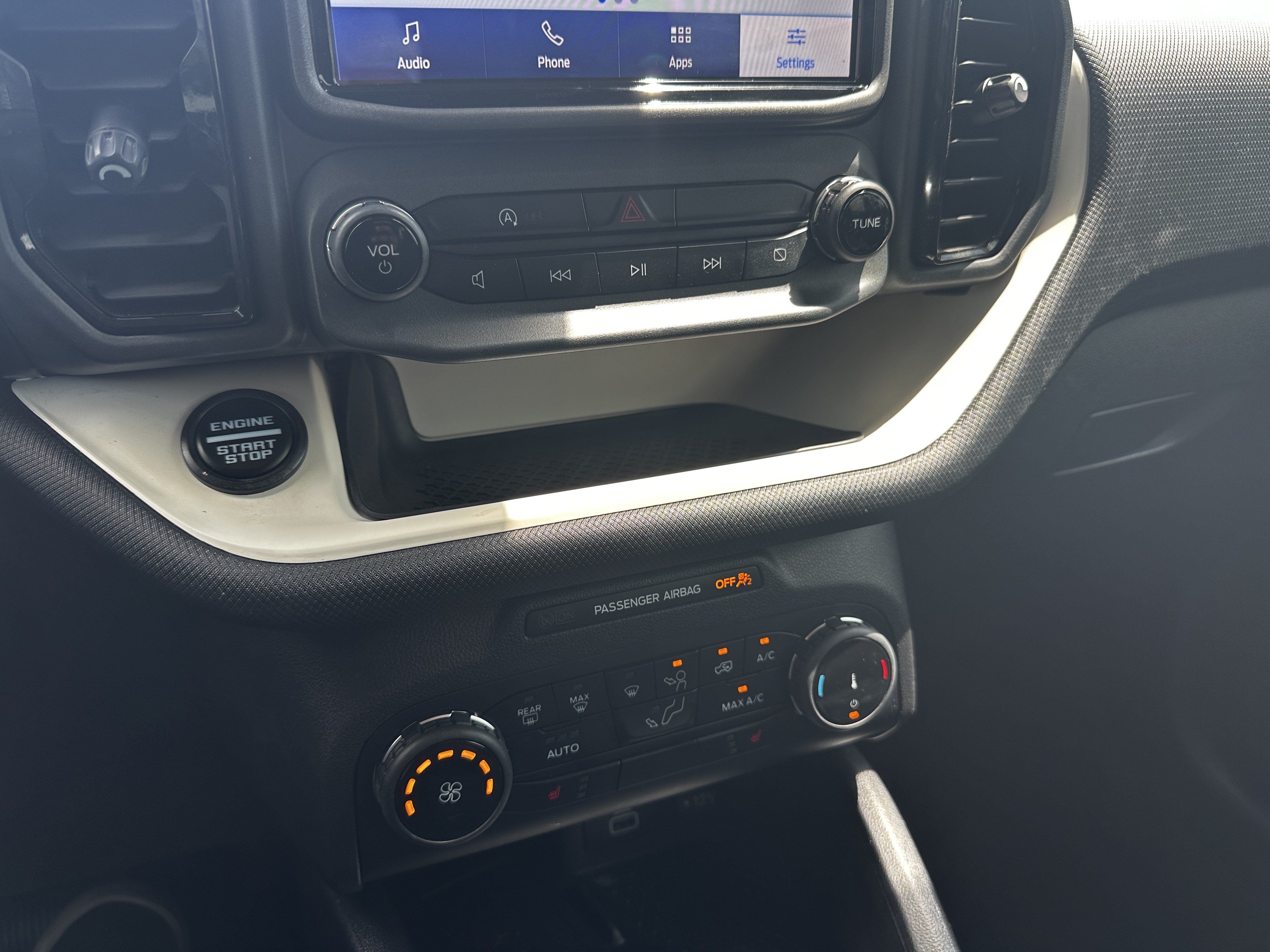 Certified 2023 Ford Bronco Sport Heritage w/ Heritage Convenience Package AWD/4WD image 17
