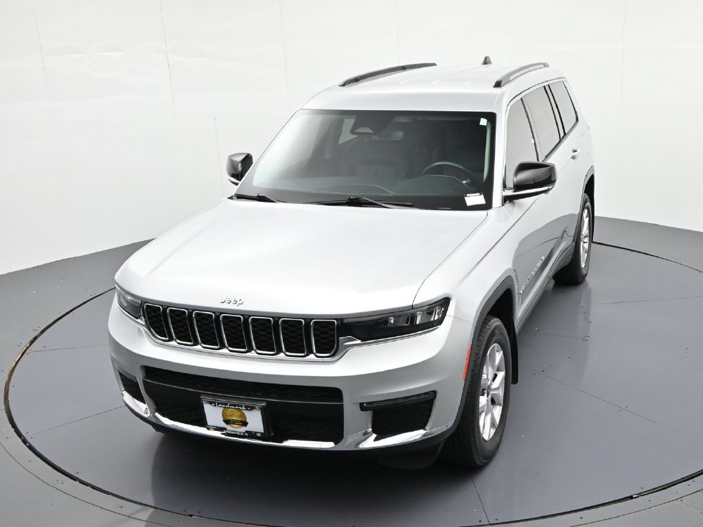 Used 2022 Jeep Grand Cherokee L Limited w/ Trailer Tow Group (B) AWD/4WD image 21