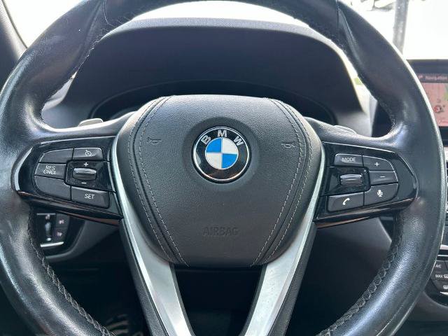 Used 2019 BMW 530i w/ Convenience Package RWD image 25