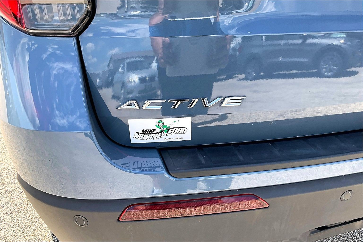 Certified 2025 Ford Explorer Active AWD/4WD image 8