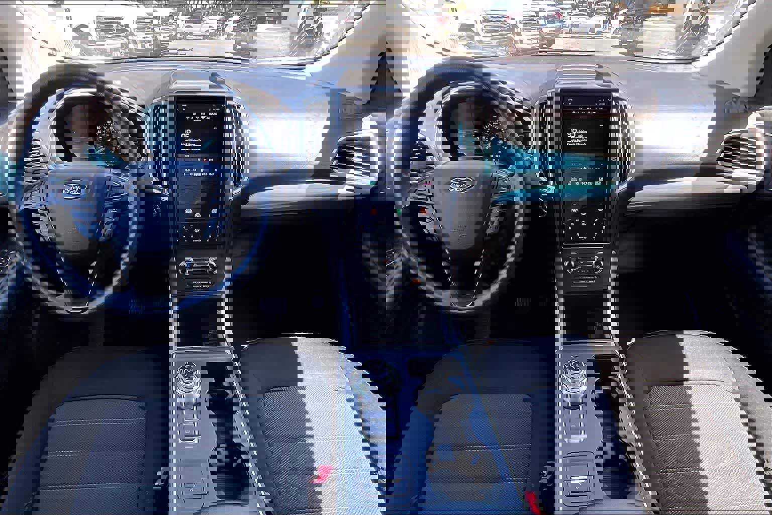 Certified 2021 Ford Edge SE FWD image 12