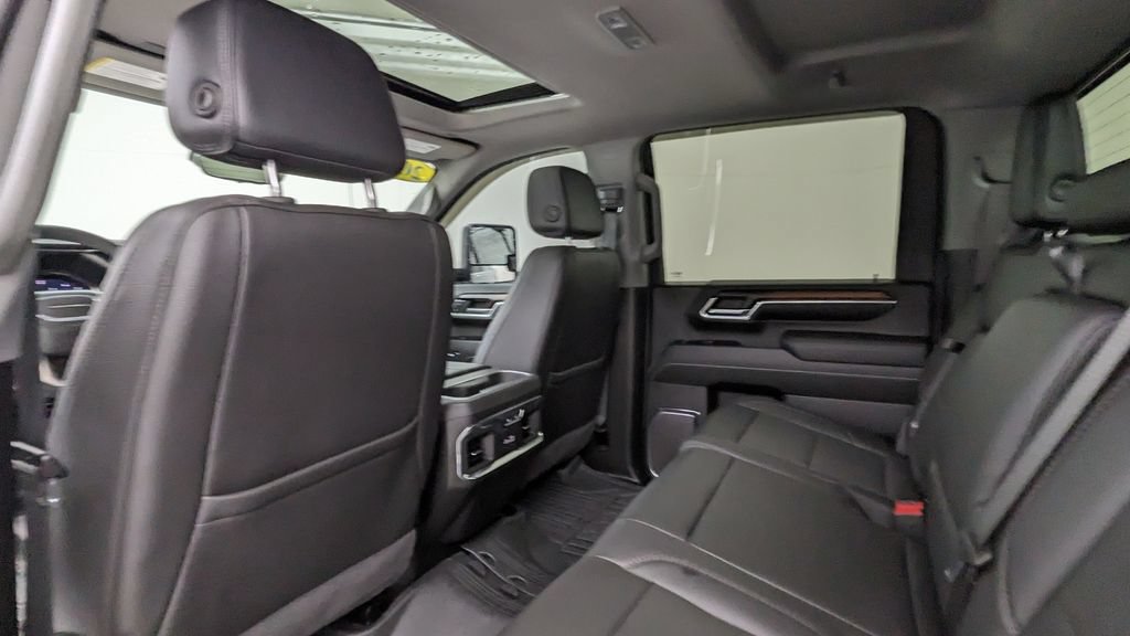 Used 2024 GMC Sierra 2500 Denali w/ Technology Package AWD/4WD image 35