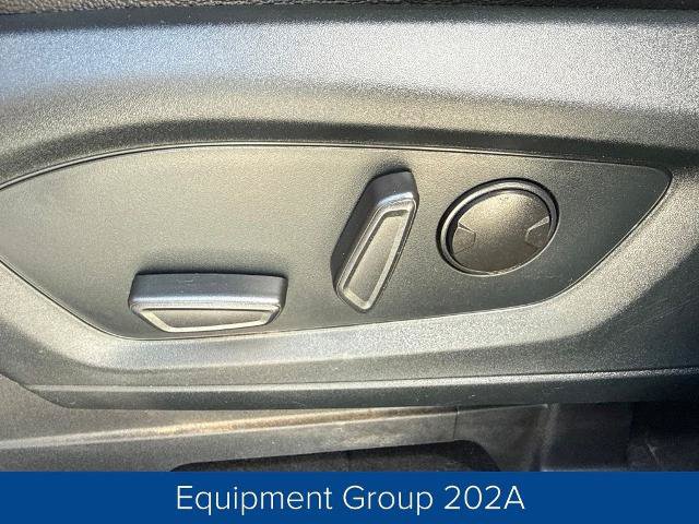 Certified 2021 Ford Explorer XLT w/ Equipment Group 202A RWD image 10