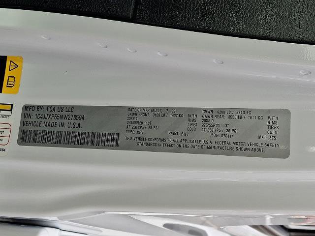 Used 2022 Jeep Wrangler Unlimited Sahara w/ Cold Weather Group image 27