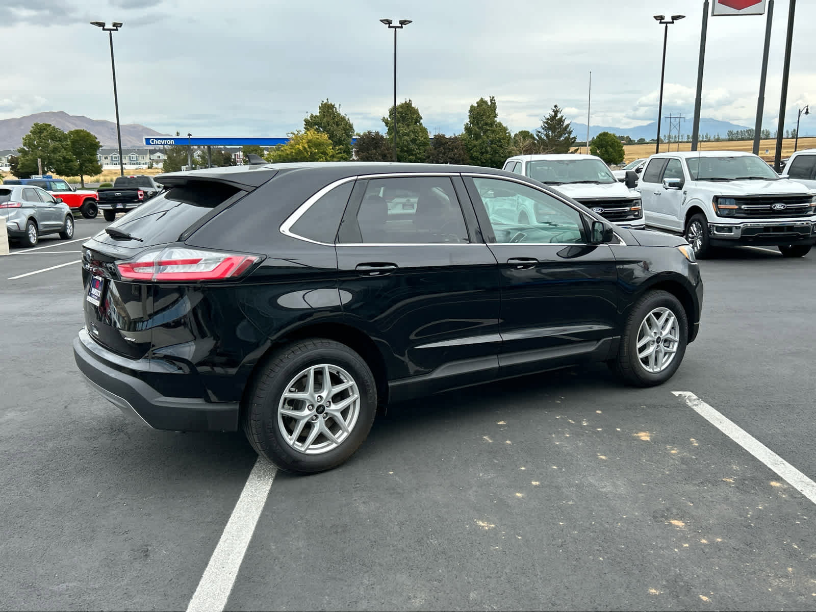 Certified 2024 Ford Edge SEL image 11