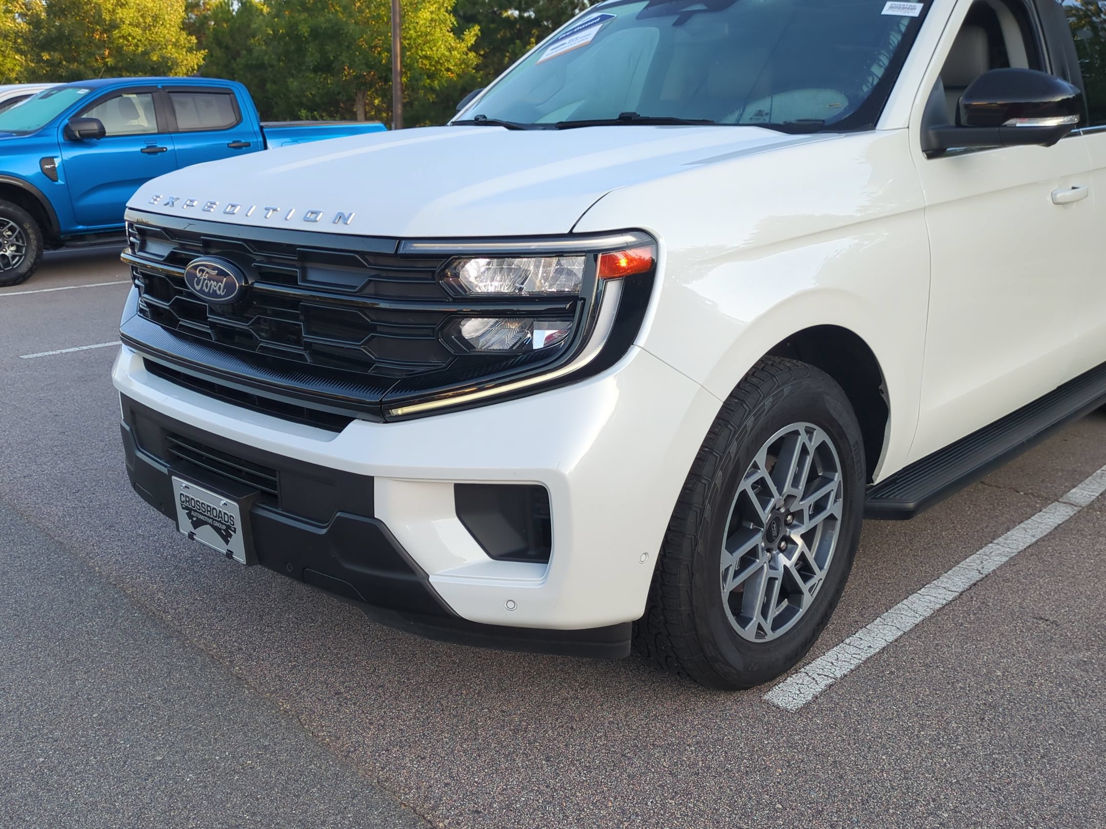 Certified 2025 Ford Expedition Max Active AWD/4WD image 10
