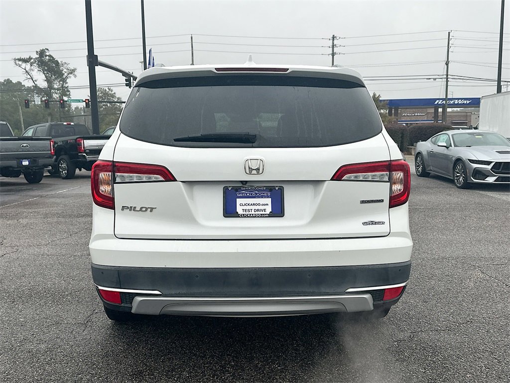 Used 2021 Honda Pilot Touring image 3