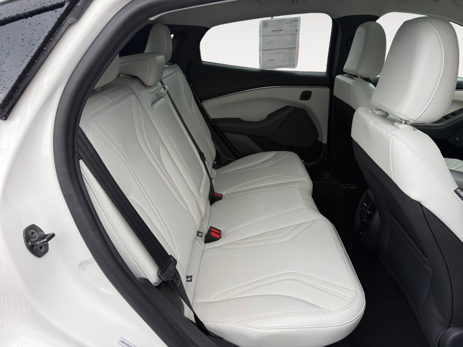 Certified 2024 Ford Mustang Mach-E Premium image 18