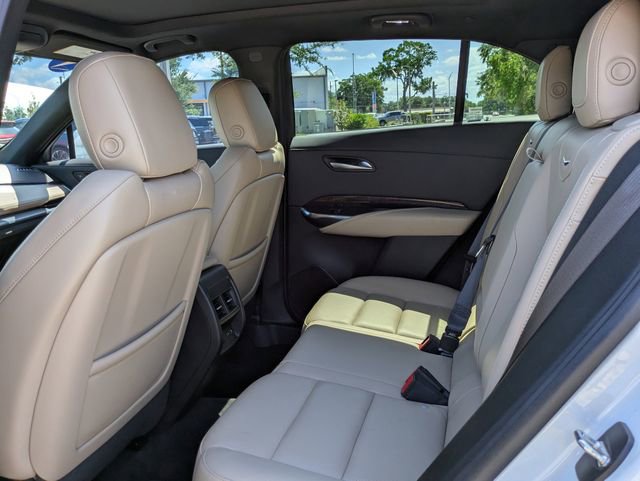 Used 2024 Cadillac XT4 Premium Luxury FWD image 14