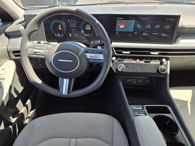 Used 2024 Hyundai Sonata SEL FWD image 11