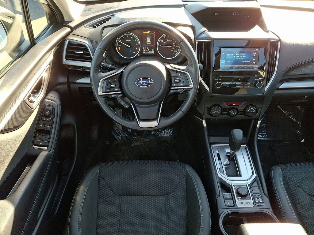 Used 2021 Subaru Forester Premium image 11