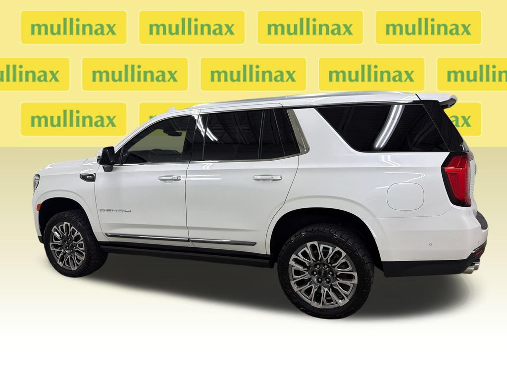 Used 2023 GMC Yukon Denali Ultimate AWD/4WD image 13