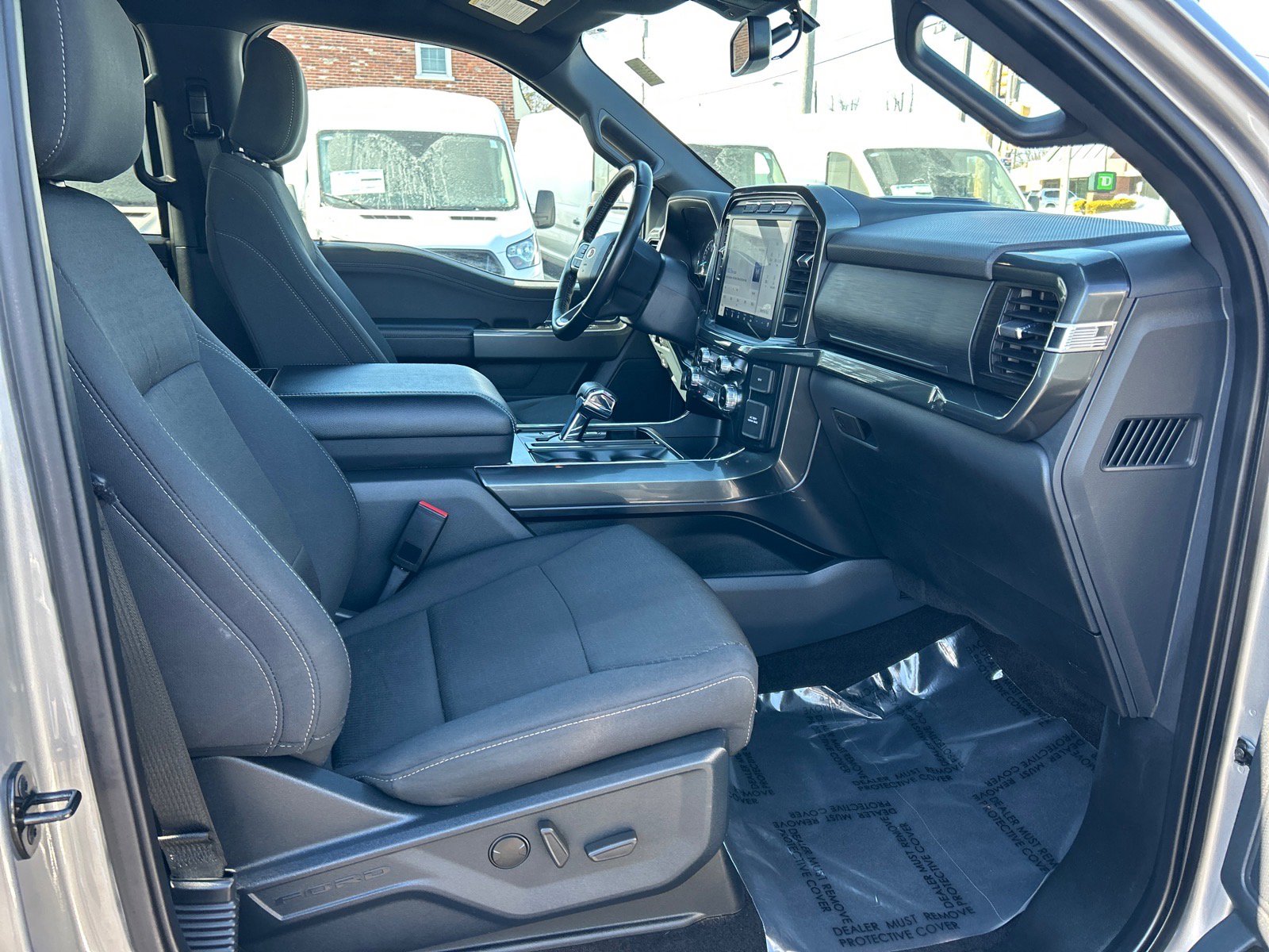 Certified 2022 Ford F150 XLT w/ Equipment Group 302A High image 17