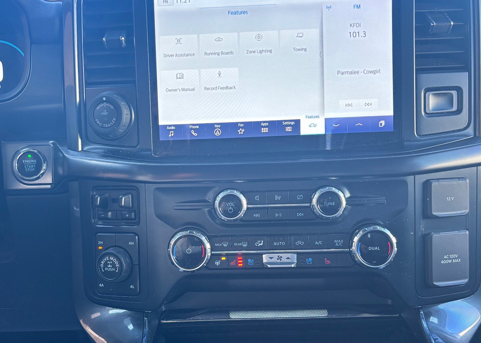 Certified 2022 Ford F150 Lariat w/ Equipment Group 502A High image 46