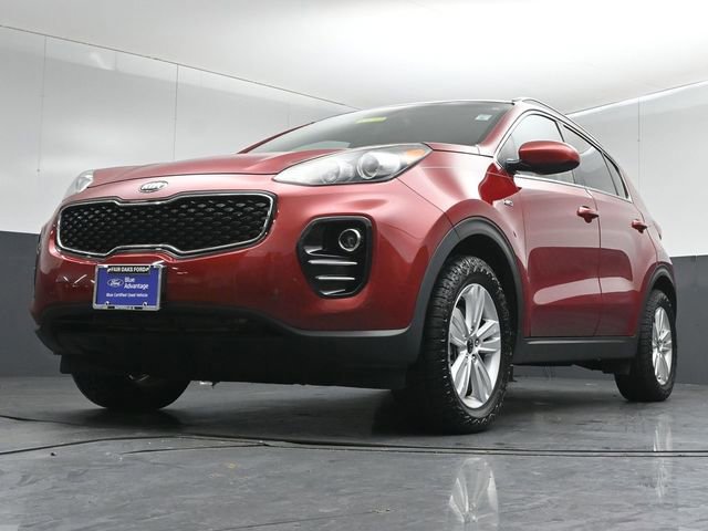 Used 2017 Kia Sportage LX w/ LX Popular Package image 2