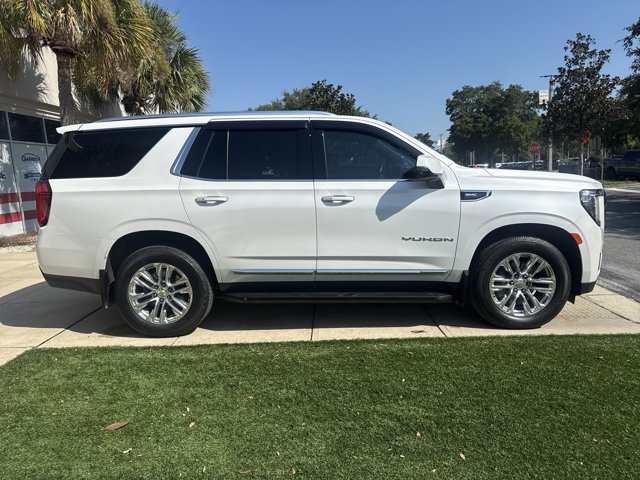 Used 2022 GMC Yukon SLT w/ SLT Luxury Package RWD image 4