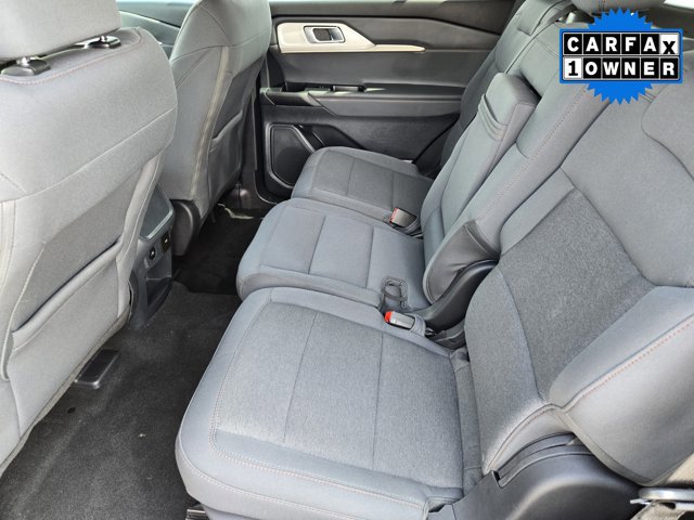 Certified 2025 Ford Explorer Active RWD image 26
