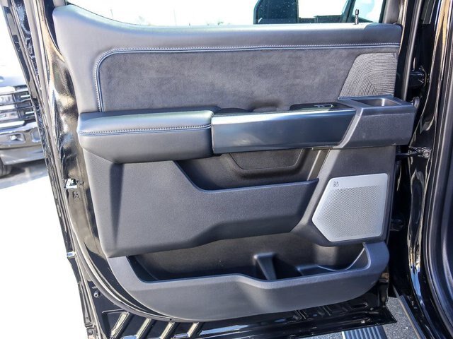 Certified 2025 Ford F450 Platinum AWD/4WD image 28