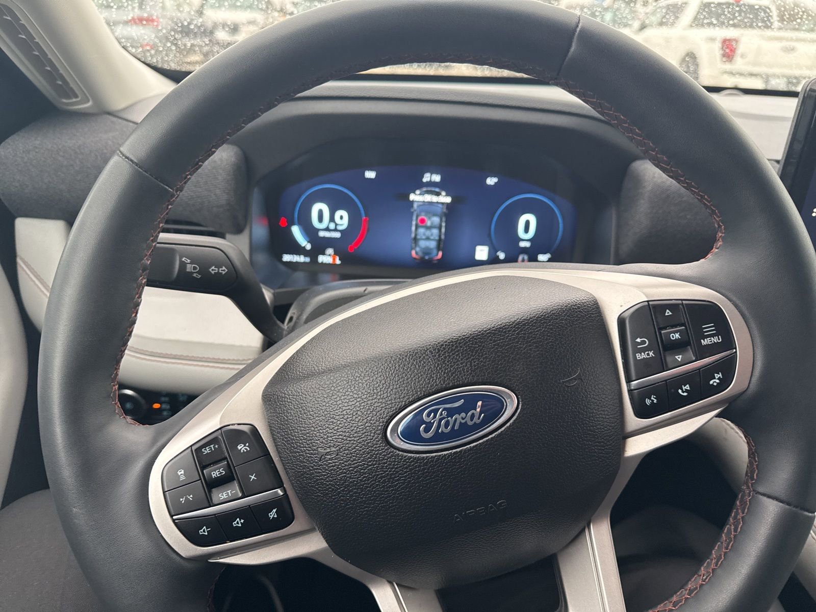 Certified 2025 Ford Explorer Active w/ Active Comfort Package image 12