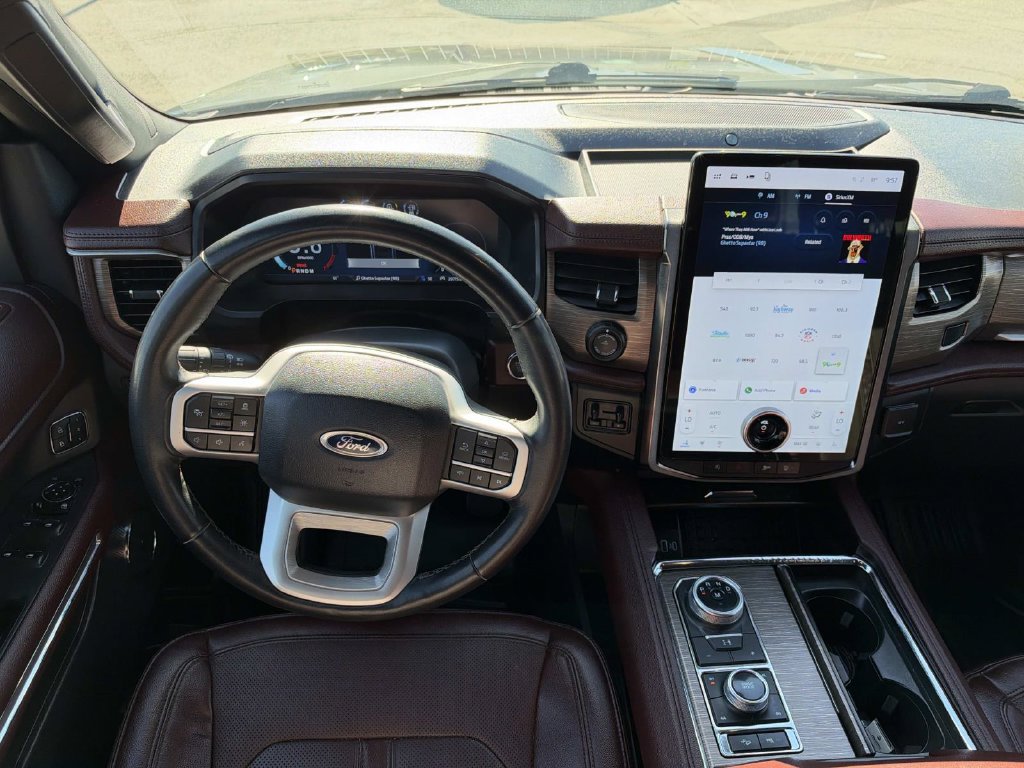 Certified 2024 Ford Expedition Max Limited AWD/4WD image 11