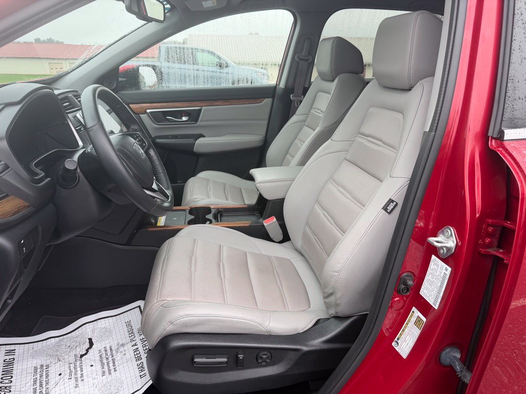Used 2022 Honda CR-V Touring image 11