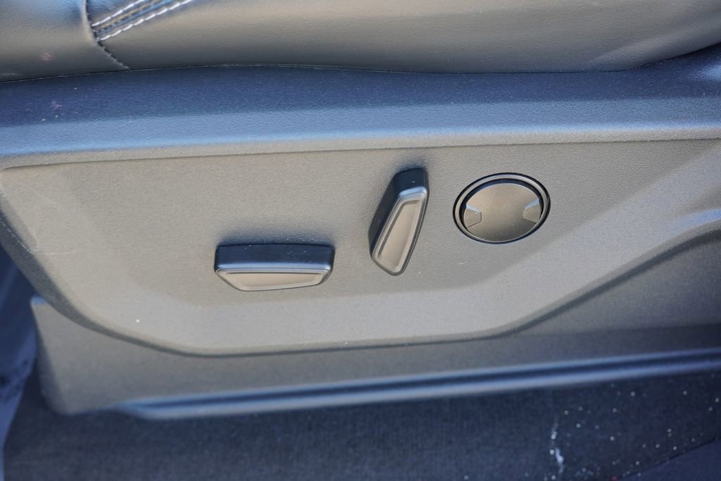 Certified 2025 Ford Expedition Platinum AWD/4WD image 28