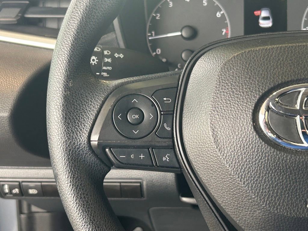 Used 2024 Toyota Corolla LE image 38