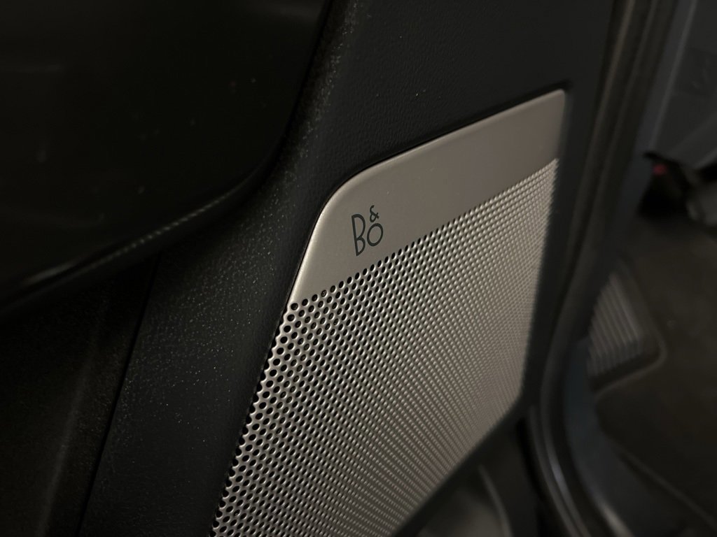 Certified 2022 Ford F150 XLT w/ Equipment Group 302A High image 29