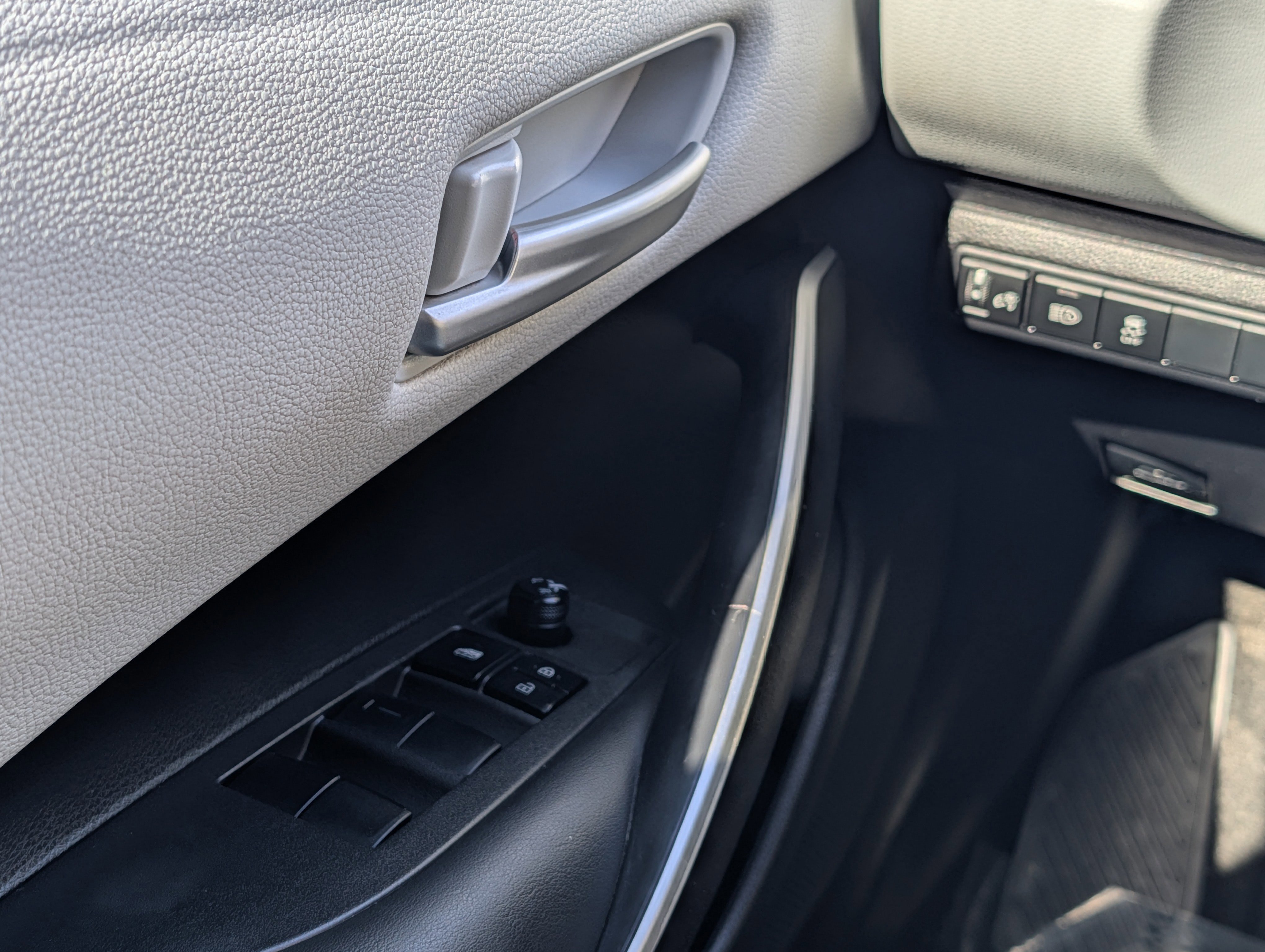 Used 2023 Toyota Corolla SE image 21