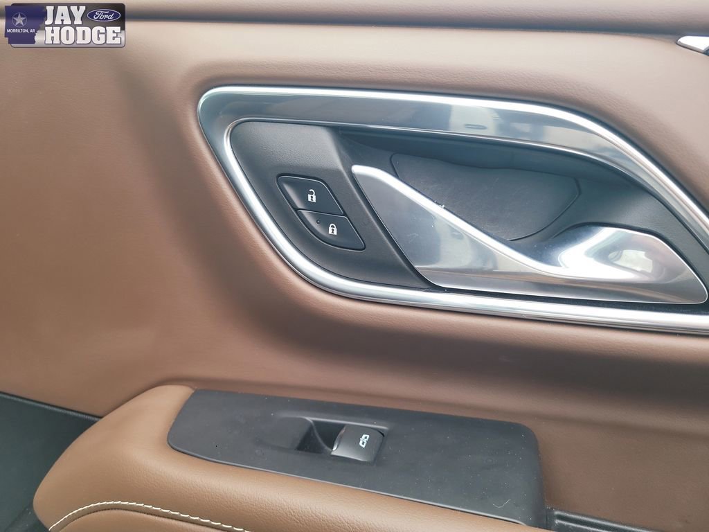 Used 2023 Chevrolet Tahoe High Country image 34