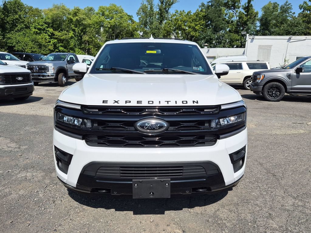 Certified 2023 Ford Expedition Max Limited AWD/4WD image 4