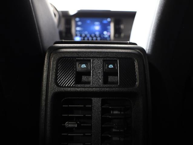Certified 2025 Ford Bronco Badlands AWD/4WD image 31