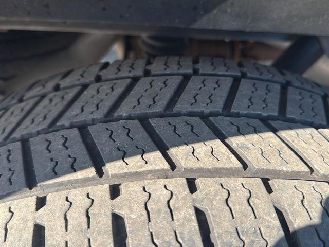 Certified 2022 Ford Transit 250 w/ Exterior Upgrade Package image 25