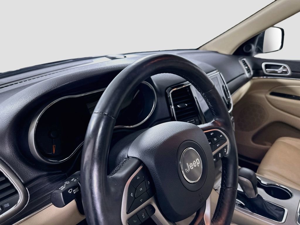 Used 2020 Jeep Grand Cherokee Limited w/ Luxury Group II AWD/4WD image 11