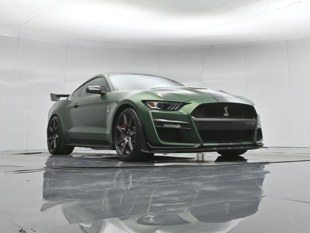Certified 2022 Ford Mustang Shelby GT500 w/ Carbon Fiber Track Pack image 5