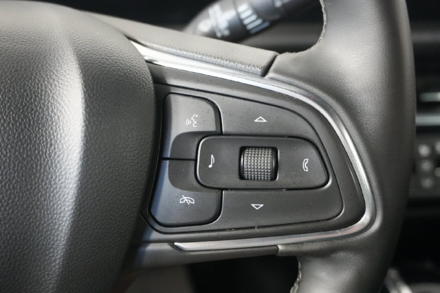 Used 2024 Buick Envista Sport Touring w/ Convenience I Package FWD image 16