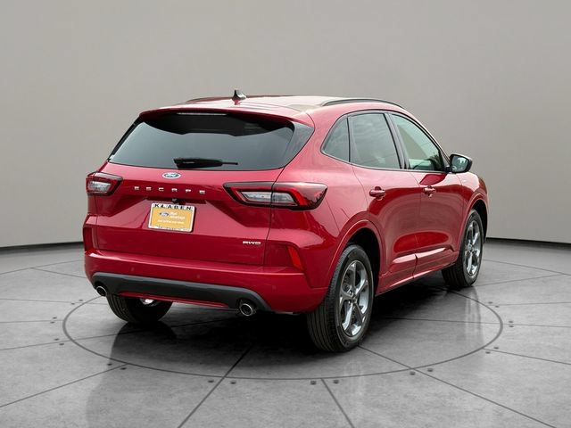 Certified 2023 Ford Escape ST-Line w/ Tech Pack #1 AWD/4WD image 11