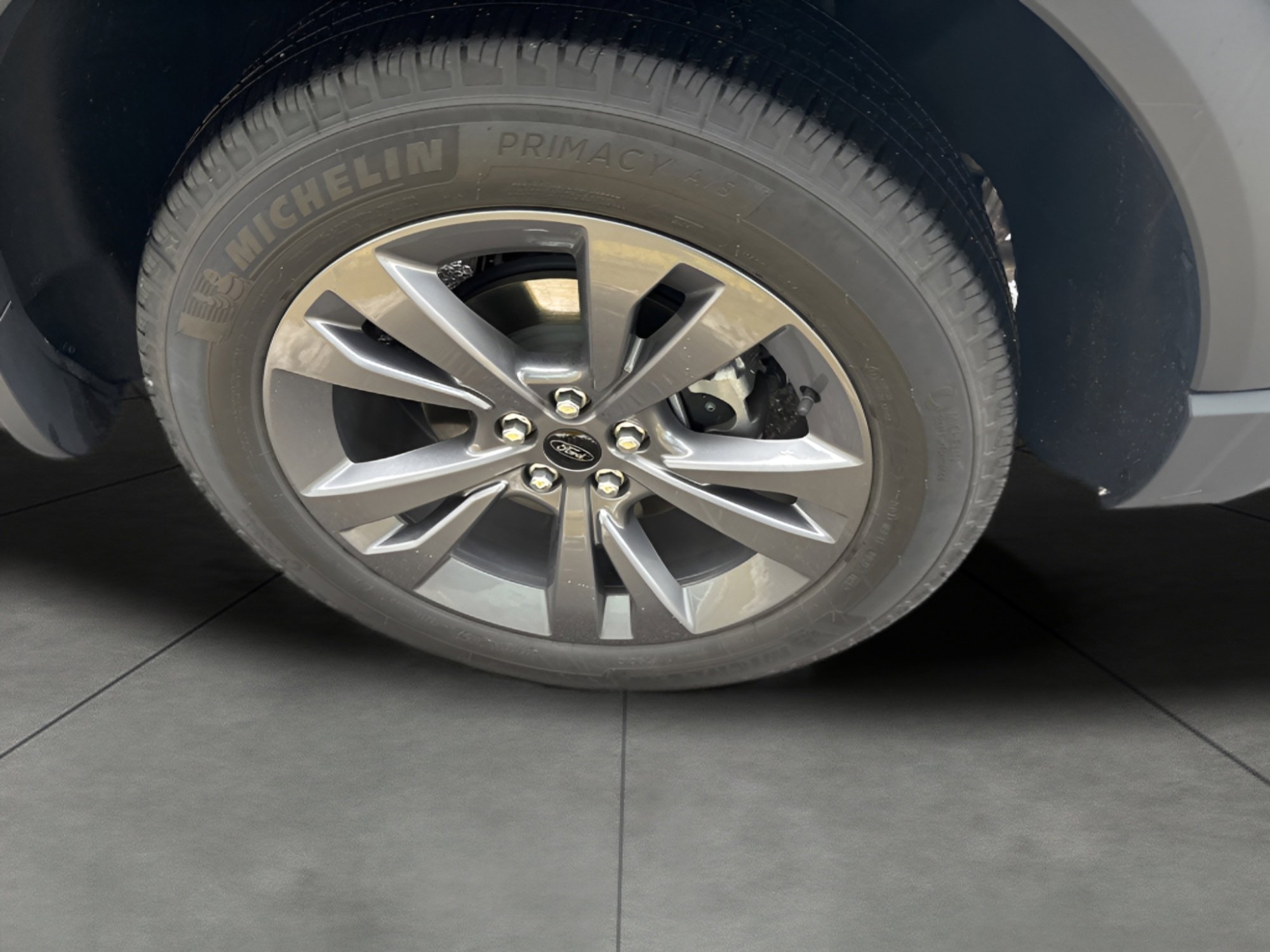 Certified 2025 Ford Explorer Active w/ Active Comfort Package image 31