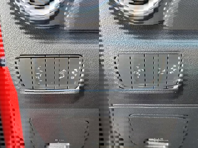 Used 2023 Hyundai Kona SE w/ Cargo Package image 26