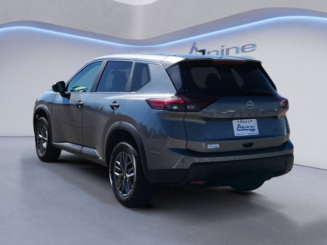 Used 2024 Nissan Rogue S AWD/4WD image 3