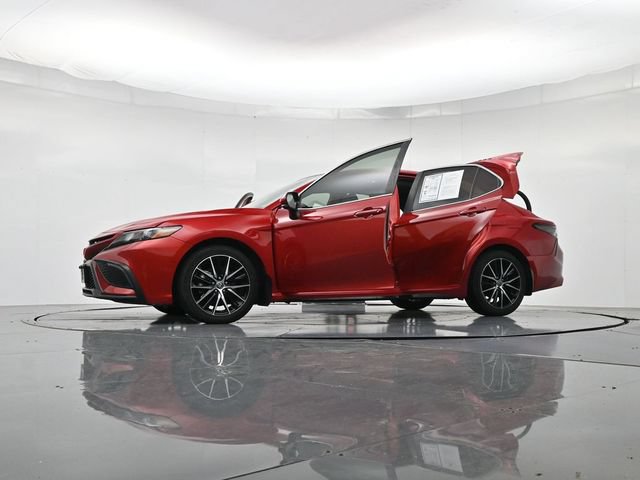 Used 2024 Toyota Camry SE w/ Convenience Package FWD image 53
