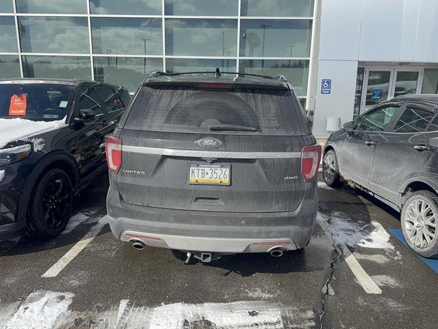 Certified 2017 Ford Explorer Limited image 3