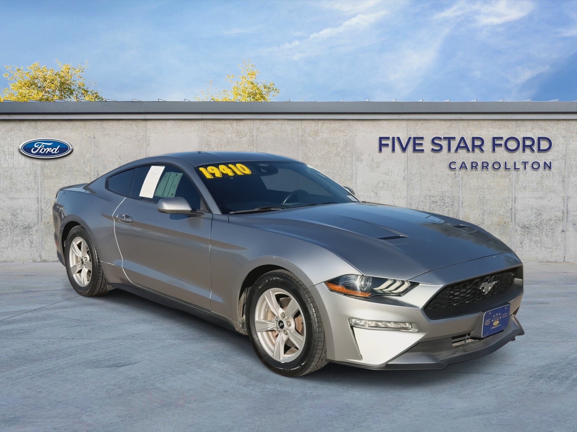 Certified 2021 Ford Mustang Coupe RWD image 2
