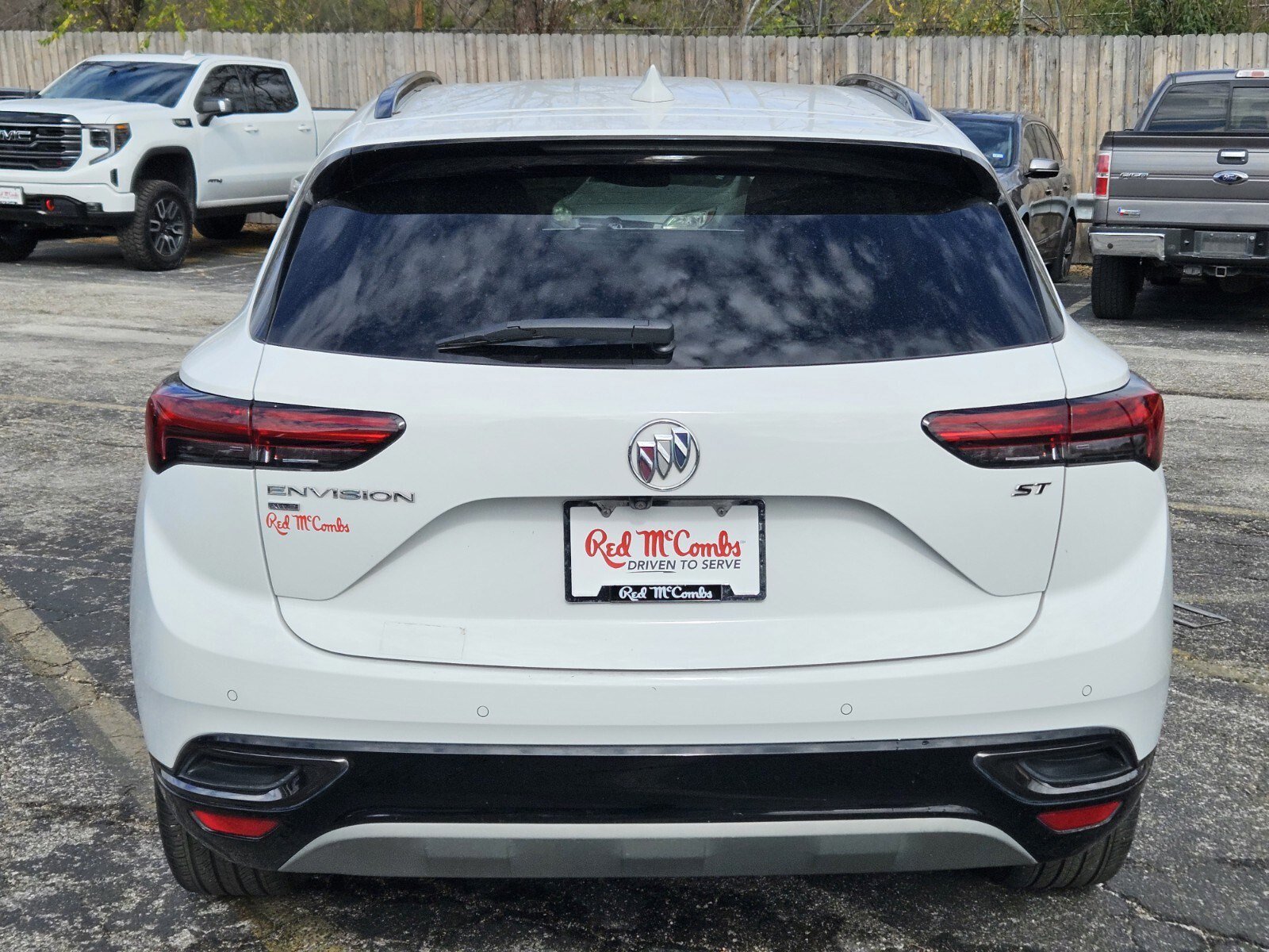 Used 2023 Buick Envision Preferred w/ Sport Touring Package image 4