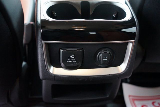 Used 2024 Kia Carnival SX image 10