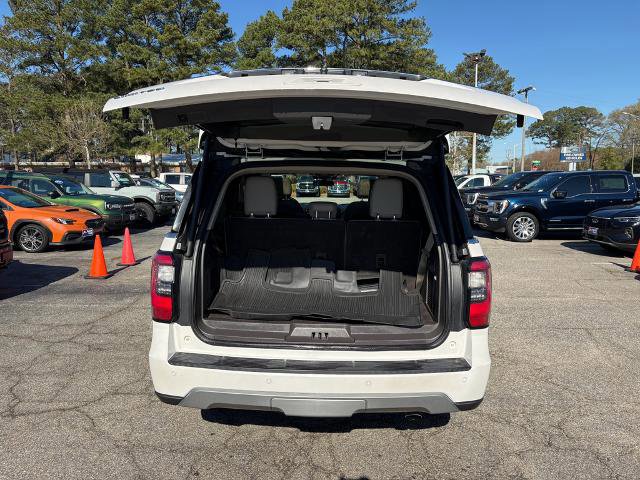 Certified 2019 Ford Expedition Limited w/ Equipment Group 302A image 10