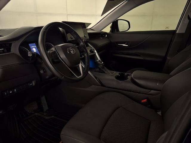 Used 2021 Toyota Venza LE AWD/4WD image 6